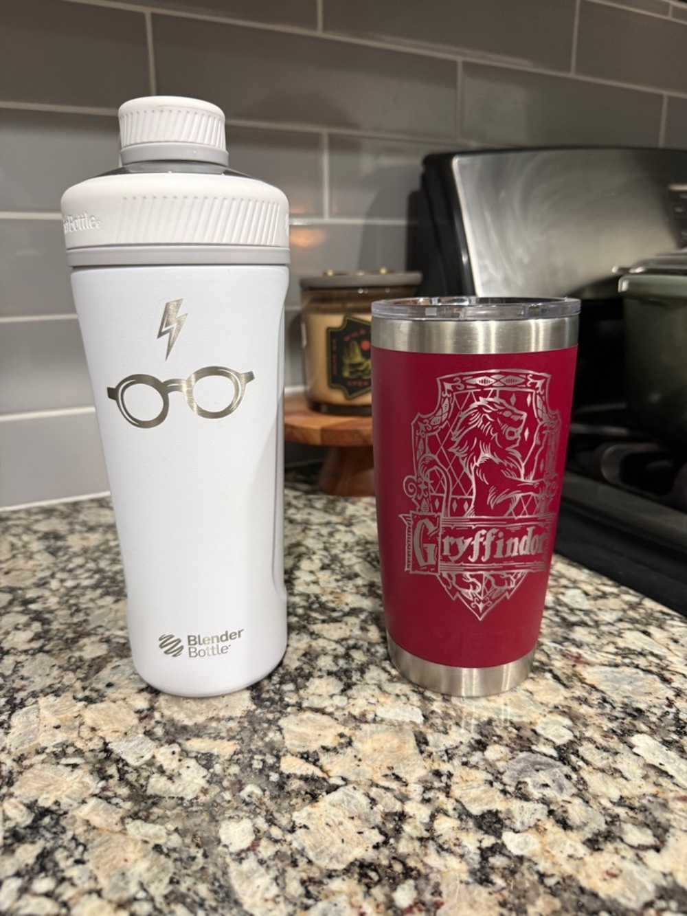 Harry Potter Red Yeti & HP Shaker Bottle – White